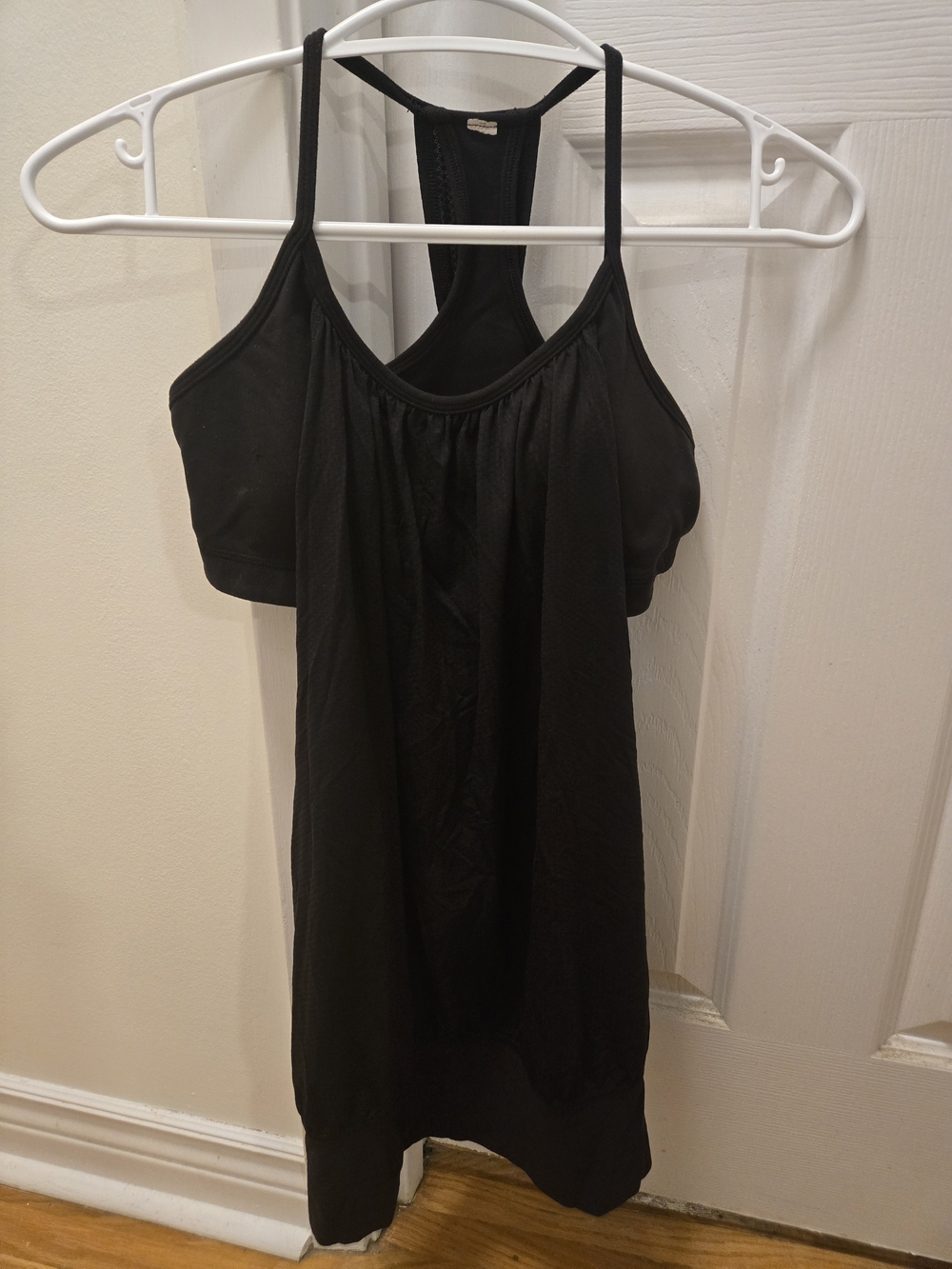 Lululemon Black Racerback Tank Top With Built In Sports Bra Size 6